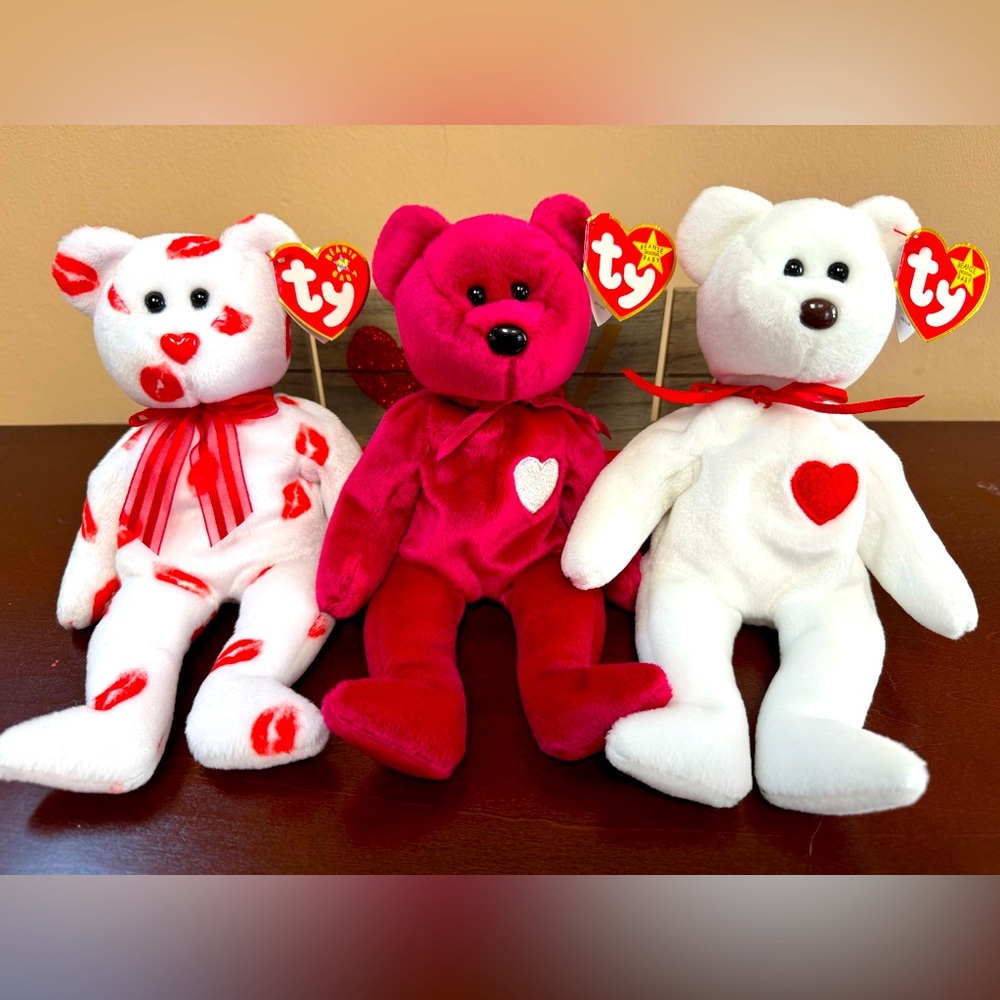 Beanie Baby Babies, Valentino, Smooch, Valentina. Perfect Valentines Day Combo